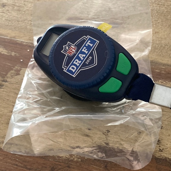 NFL DRAFT LIVE SPORTS RADIO FM DUAL SCAN! NWT! - Picture 2 of 4